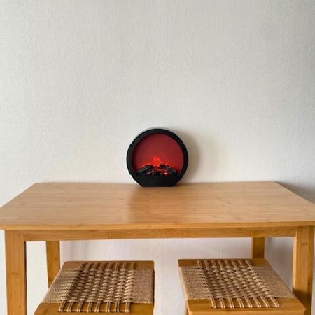 Charmant Studio A Etampes Apartment Bagian luar foto