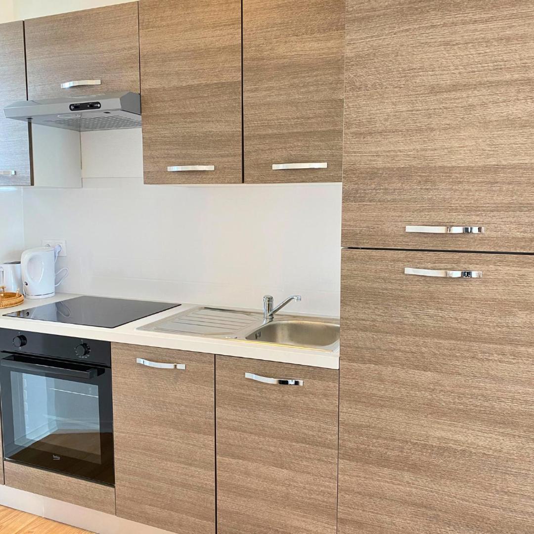 Charmant Studio A Etampes Apartment Bagian luar foto