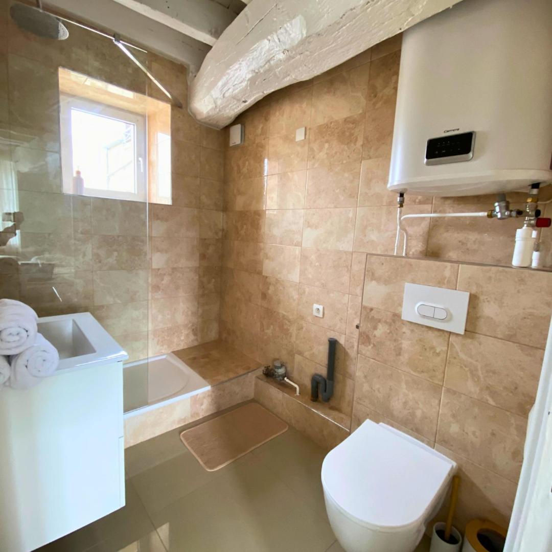 Charmant Studio A Etampes Apartment Bagian luar foto