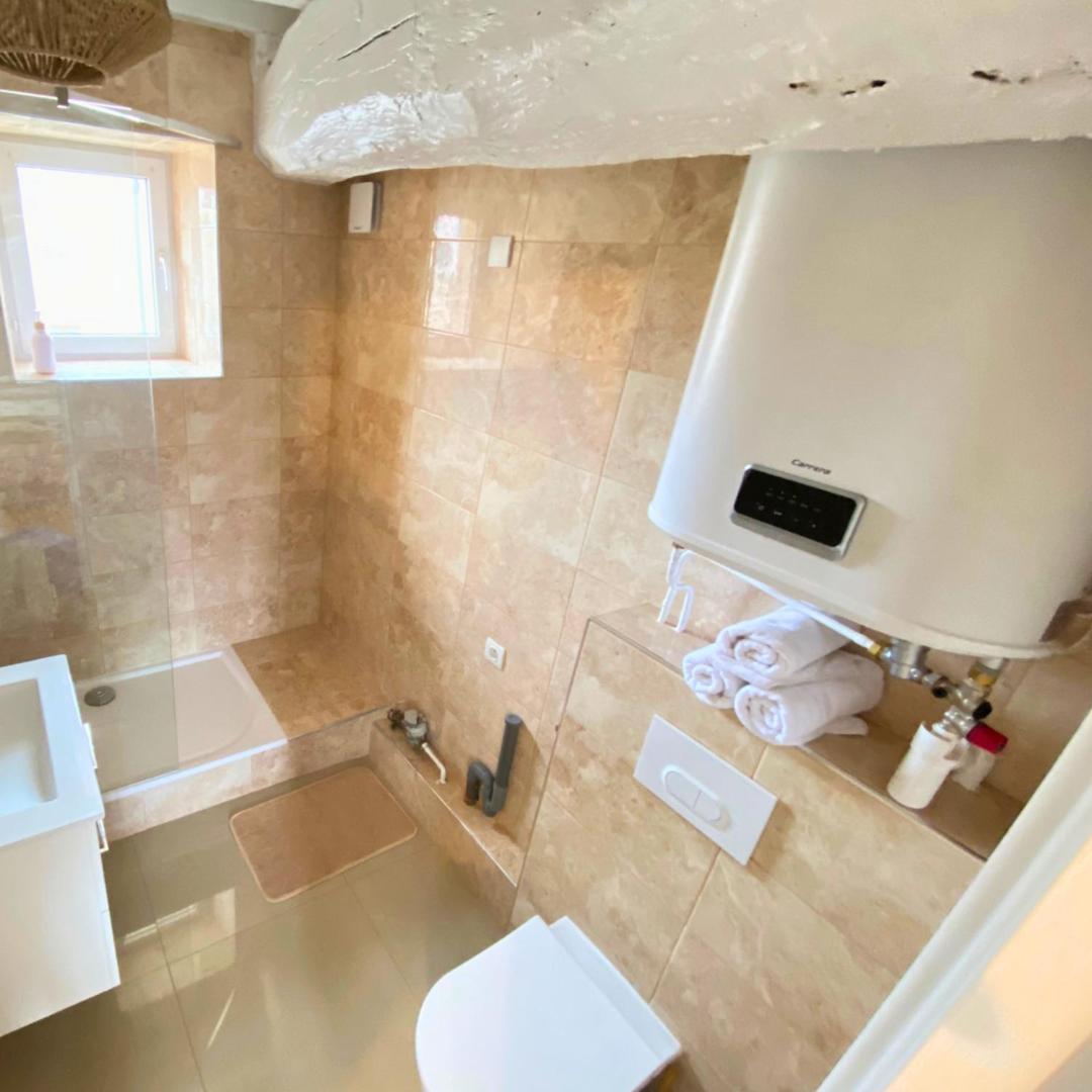 Charmant Studio A Etampes Apartment Bagian luar foto