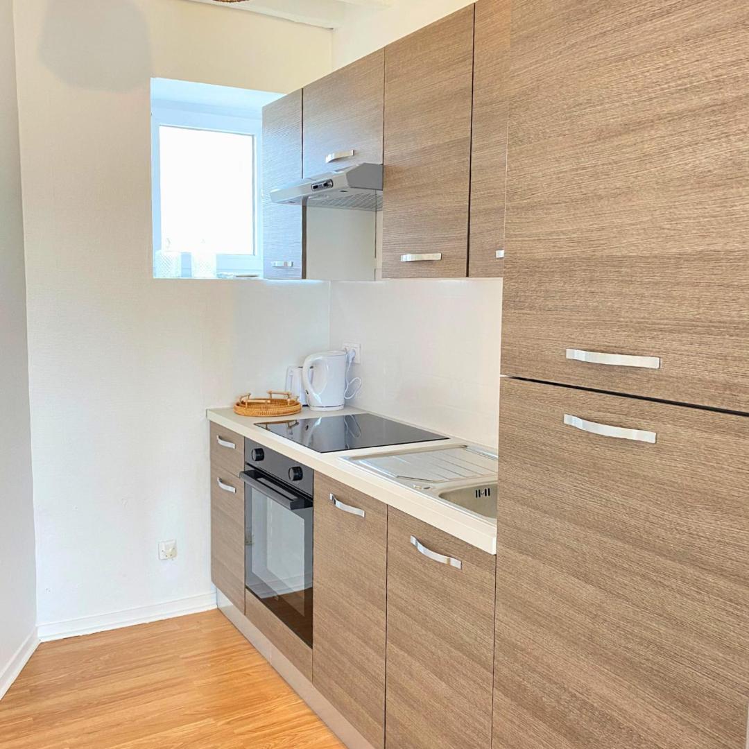 Charmant Studio A Etampes Apartment Bagian luar foto